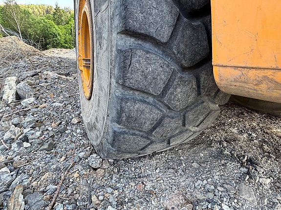 Volvo A40FFS dumper - 6x6 - Sorte skilter - Sertifisert - Leveringsklar 18 of 30