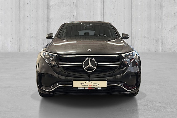 Mercedes-Benz EQC400 2 of 21