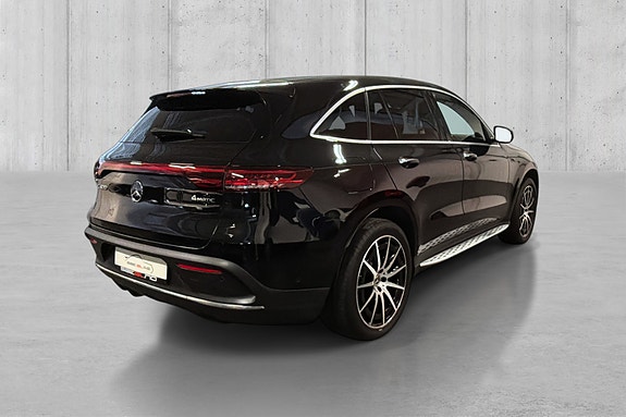 Mercedes-Benz EQC400 7 of 23