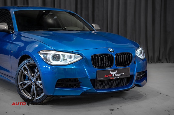 BMW M135i 2 of 5