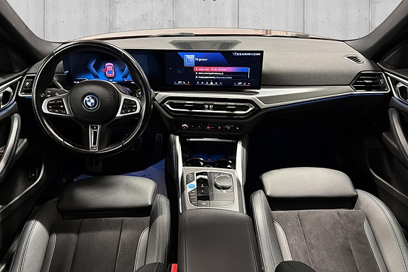BMW i4 9 of 24