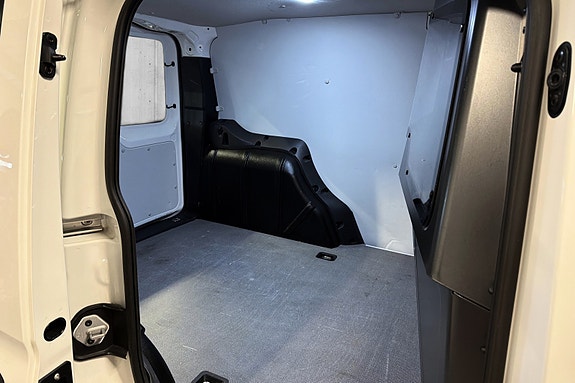 Volkswagen Caddy 13 of 22