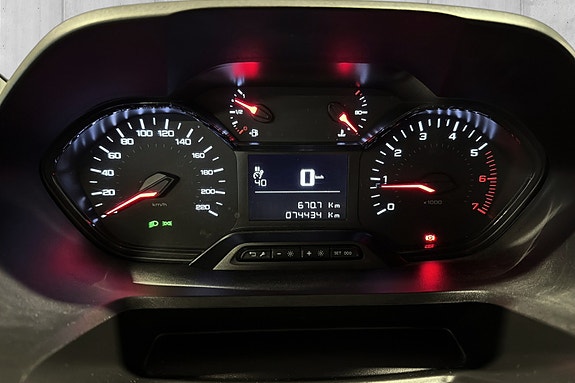 Peugeot Partner 15 of 21