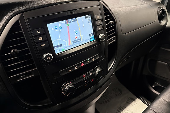 Mercedes-Benz Vito 18 of 21