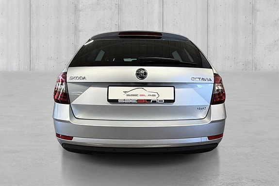 Skoda Octavia 6 of 23