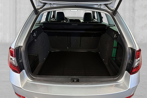 Skoda Octavia 9 of 23