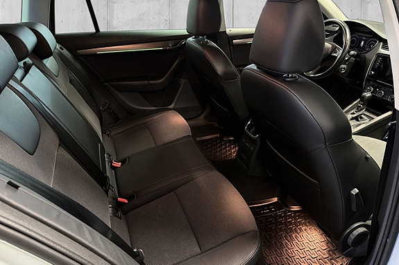 Skoda Octavia 14 of 23