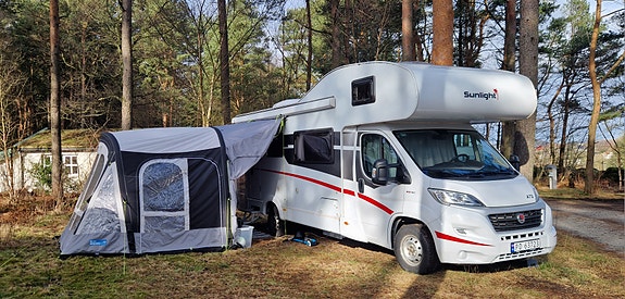 Sunlight A72 Automatgir og stor motor – Den perfekte familiebobilen med 6 sengeplasser 2 of 30