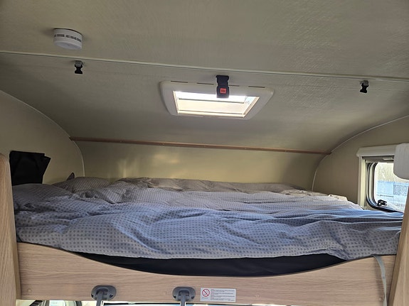 Sunlight A72 Automatgir og stor motor – Den perfekte familiebobilen med 6 sengeplasser 18 of 30