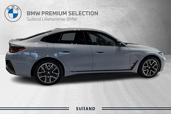 BMW i4 6 of 23