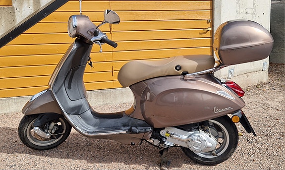 Vespa Primavera 50