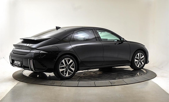 Hyundai Ioniq 6 5 of 30