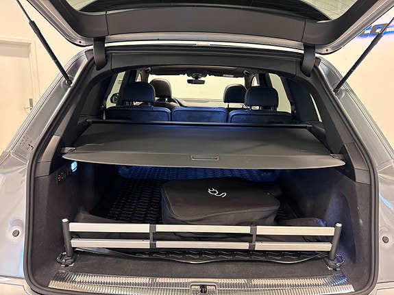 Audi Q7 16 of 19