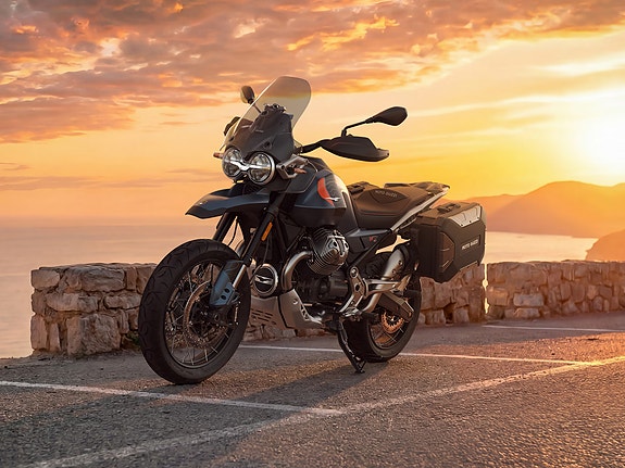 Moto Guzzi V85TT TRAVEL E5+ NYHET! PÅ LAGER! 2 of 4