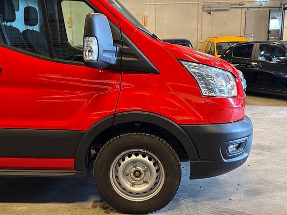 Ford Transit 5 of 5