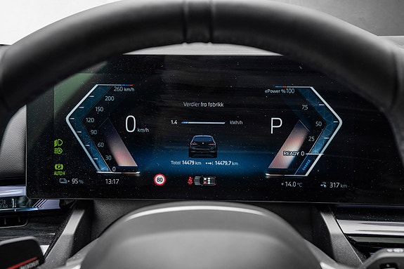 BMW i5 23 of 30