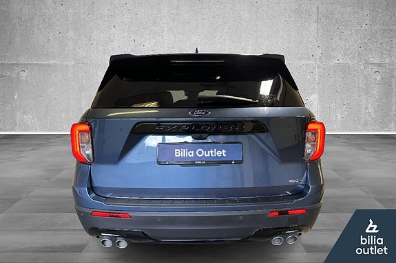 Ford Explorer 5 of 5