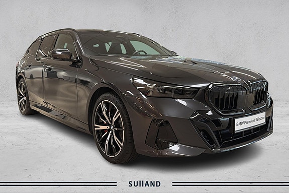BMW i5 7 of 29