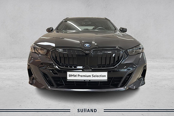 BMW i5 8 of 29