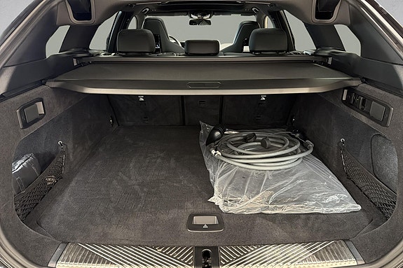 BMW i5 19 of 29