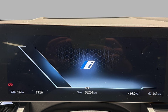 BMW i5 14 of 29