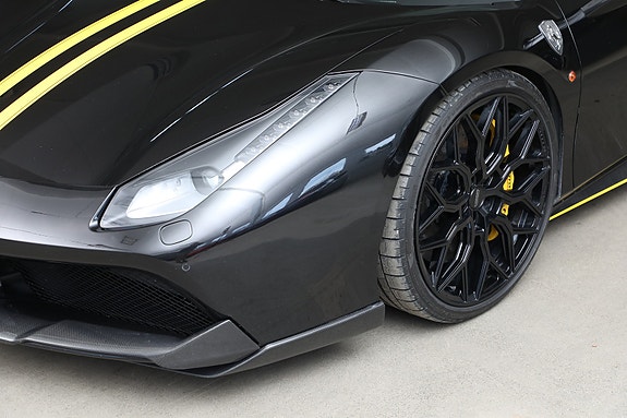 Ferrari 488 GTB 7 of 30