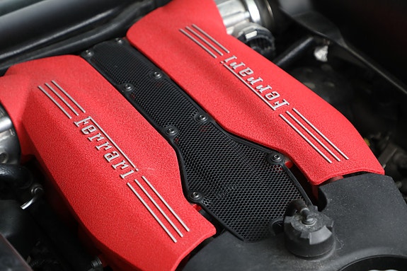 Ferrari 488 GTB 16 of 30
