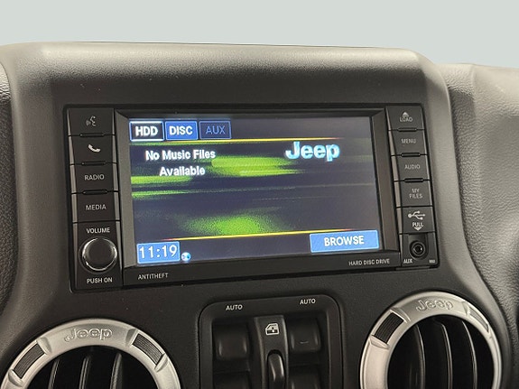 Jeep Wrangler 26 of 30