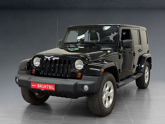 Jeep Wrangler 2 of 30