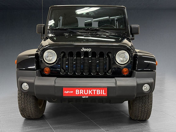 Jeep Wrangler 3 of 30