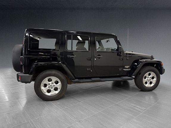 Jeep Wrangler 8 of 30