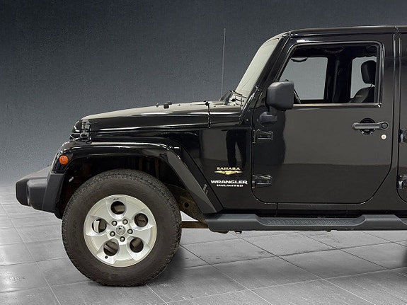 Jeep Wrangler 5 of 30