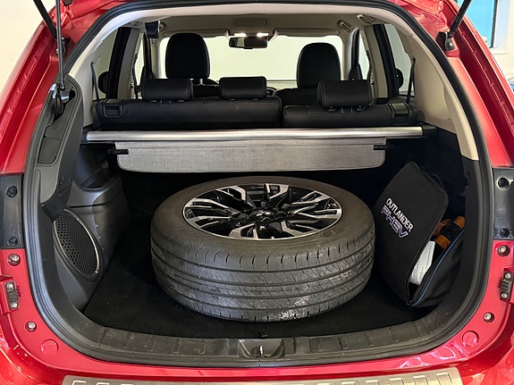 Mitsubishi Outlander 30 of 30