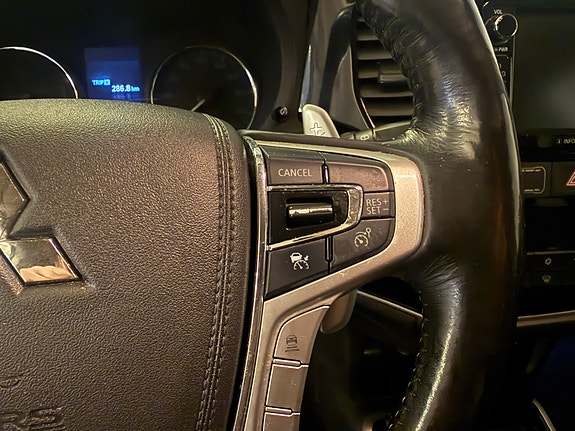 Mitsubishi Outlander 16 of 30