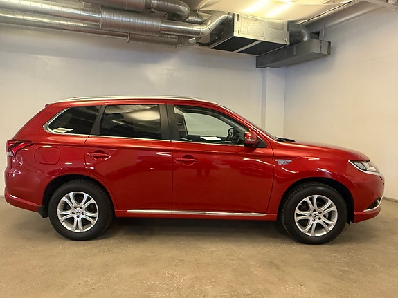 Mitsubishi Outlander 8 of 30