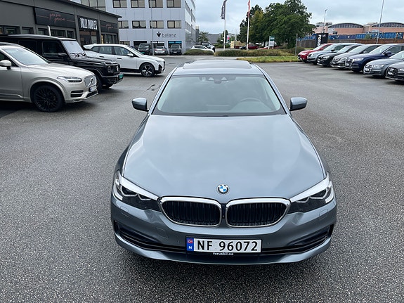 BMW 530e 11 of 30