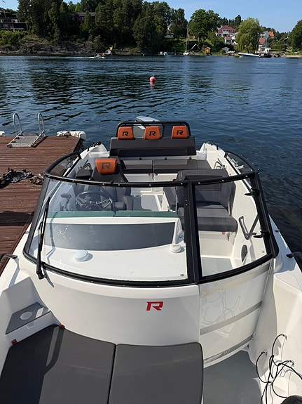Velutstyrt Nordkapp Avant 705 Ranger | Alu-skrog | Evinrude G2 300 hk 12 of 30