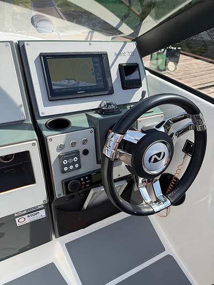 Velutstyrt Nordkapp Avant 705 Ranger | Alu-skrog | Evinrude G2 300 hk 22 of 30