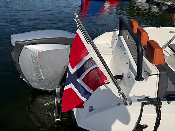 Velutstyrt Nordkapp Avant 705 Ranger | Alu-skrog | Evinrude G2 300 hk 17 of 30