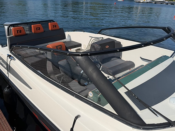Velutstyrt Nordkapp Avant 705 Ranger | Alu-skrog | Evinrude G2 300 hk 5 of 30