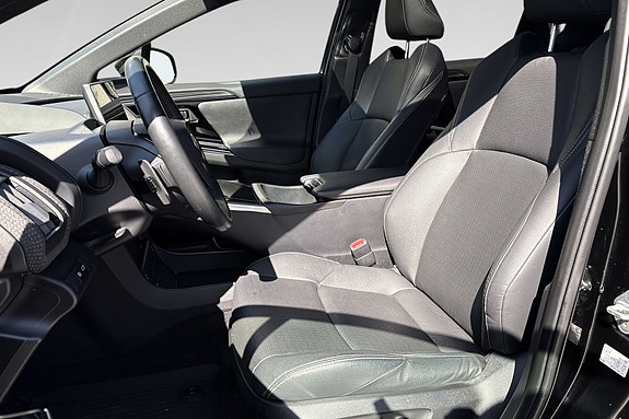 Subaru Solterra 10 of 18