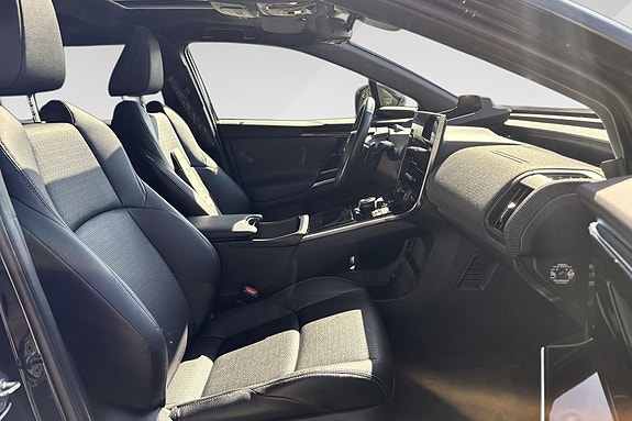 Subaru Solterra 18 of 18