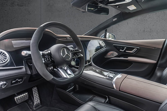 Mercedes-Benz EQS53 13 of 30