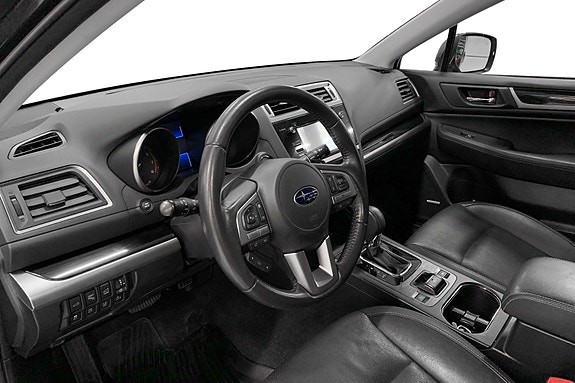 Subaru Outback 10 of 16