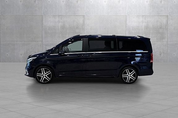 Mercedes-Benz V300 d 3 of 24