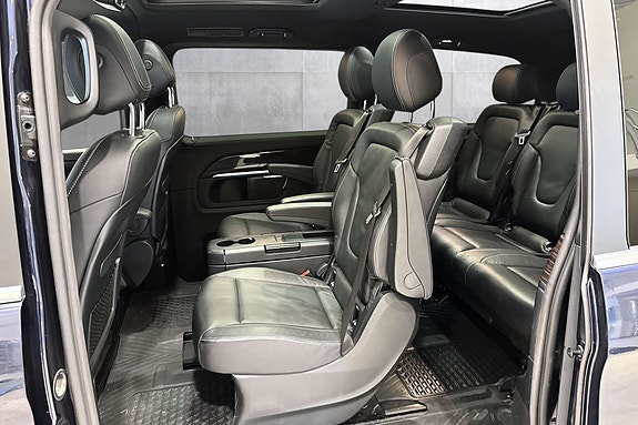 Mercedes-Benz V300 d 19 of 24