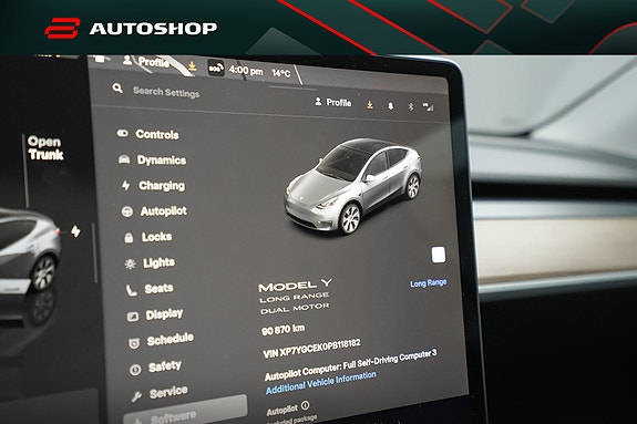 Tesla Model Y 19 of 28