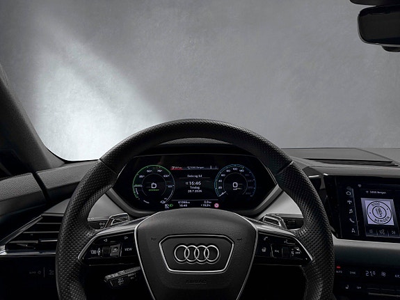 Audi e-tron GT 19 of 30