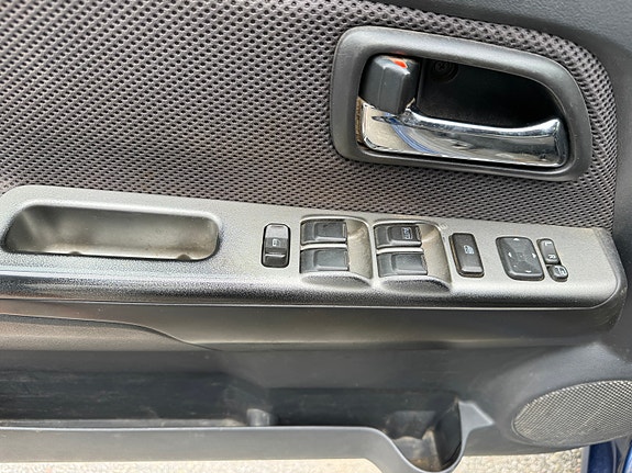 Isuzu D-max 9 of 12