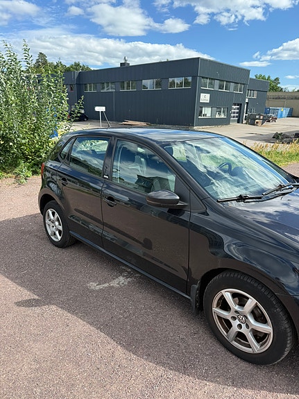 Volkswagen Polo 9 of 18
